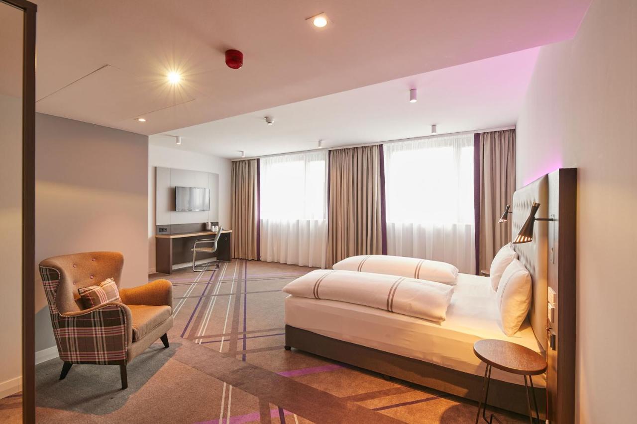 Premier Inn Karlsruhe City Am Wasserturm Zewnętrze zdjęcie